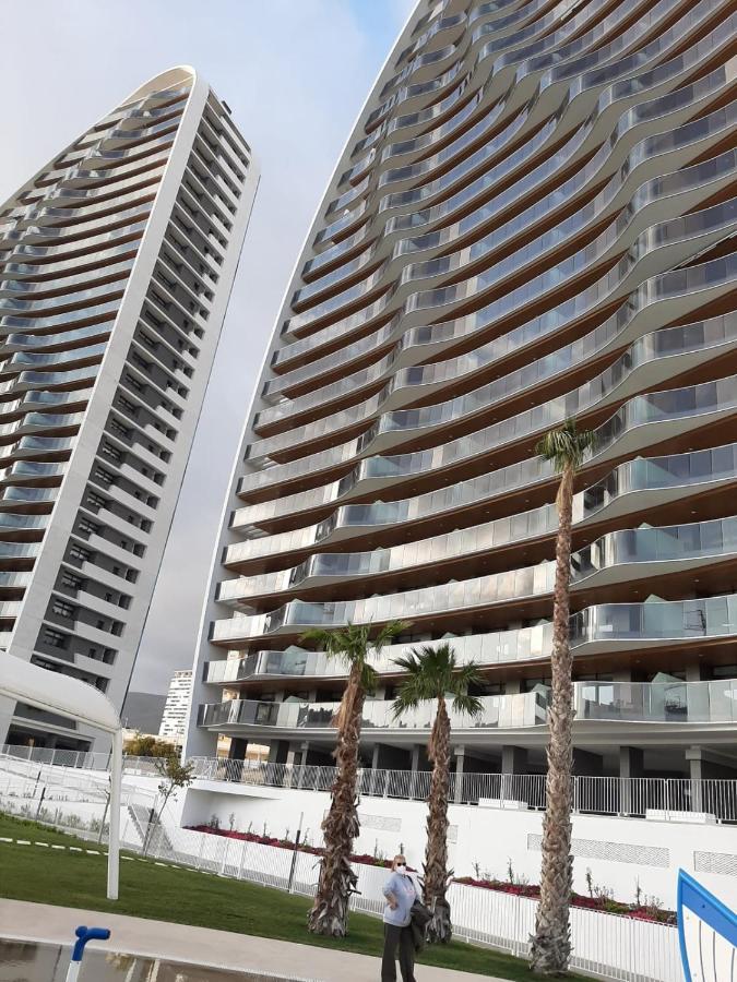 Apartamento Sunset Waves Benidorm Julieta Vistas Al Mar Premium 200 Mt2 Con Jacuzzi En Terraza Exterior foto
