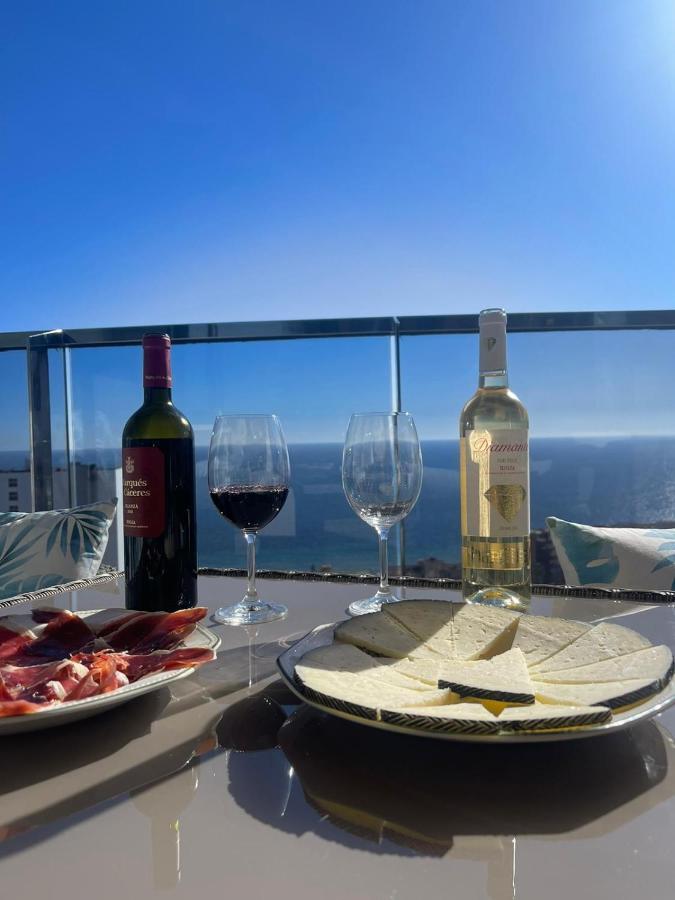 Apartamento Sunset Waves Benidorm Julieta Vistas Al Mar Premium 200 Mt2 Con Jacuzzi En Terraza Exterior foto