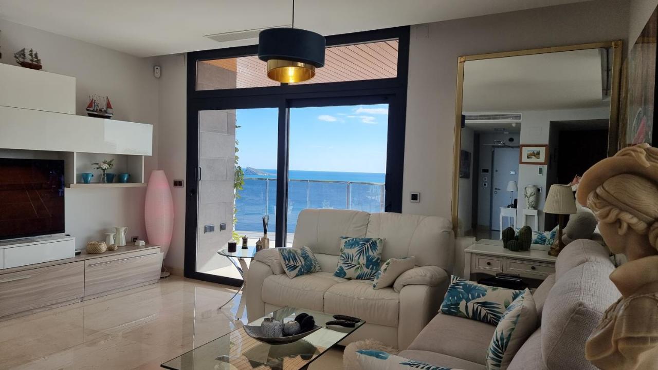 Apartamento Sunset Waves Benidorm Julieta Vistas Al Mar Premium 200 Mt2 Con Jacuzzi En Terraza Exterior foto