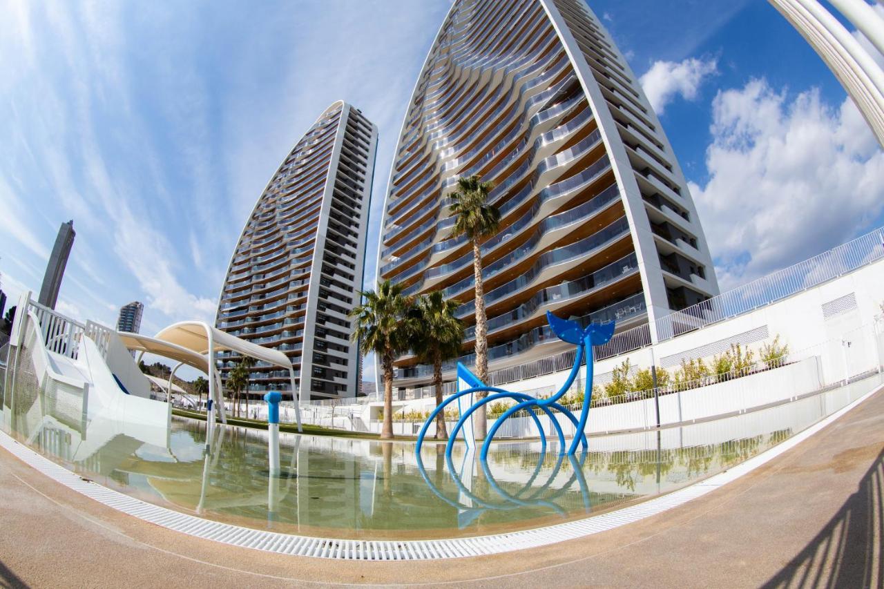 Apartamento Sunset Waves Benidorm Julieta Vistas Al Mar Premium 200 Mt2 Con Jacuzzi En Terraza Exterior foto