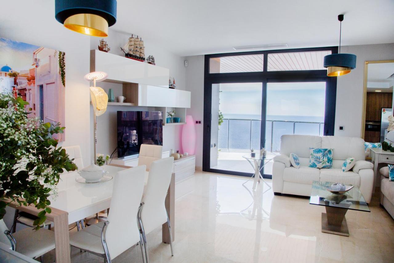 Apartamento Sunset Waves Benidorm Julieta Vistas Al Mar Premium 200 Mt2 Con Jacuzzi En Terraza Exterior foto