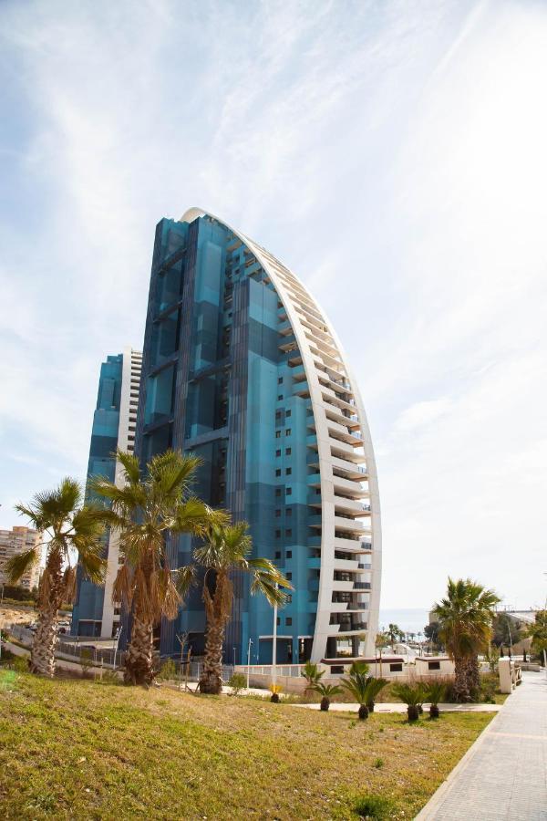 Apartamento Sunset Waves Benidorm Julieta Vistas Al Mar Premium 200 Mt2 Con Jacuzzi En Terraza Exterior foto