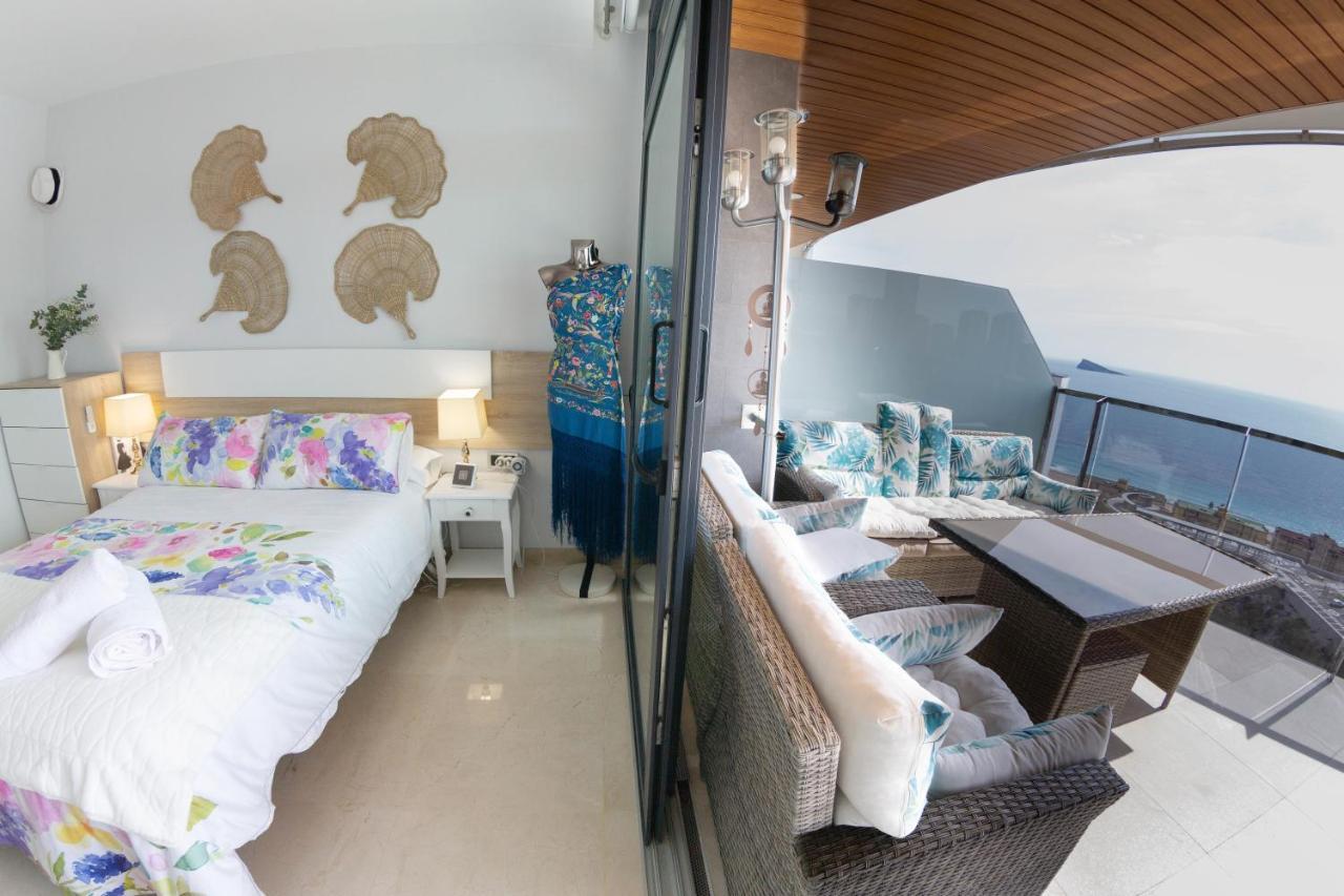 Apartamento Sunset Waves Benidorm Julieta Vistas Al Mar Premium 200 Mt2 Con Jacuzzi En Terraza Exterior foto