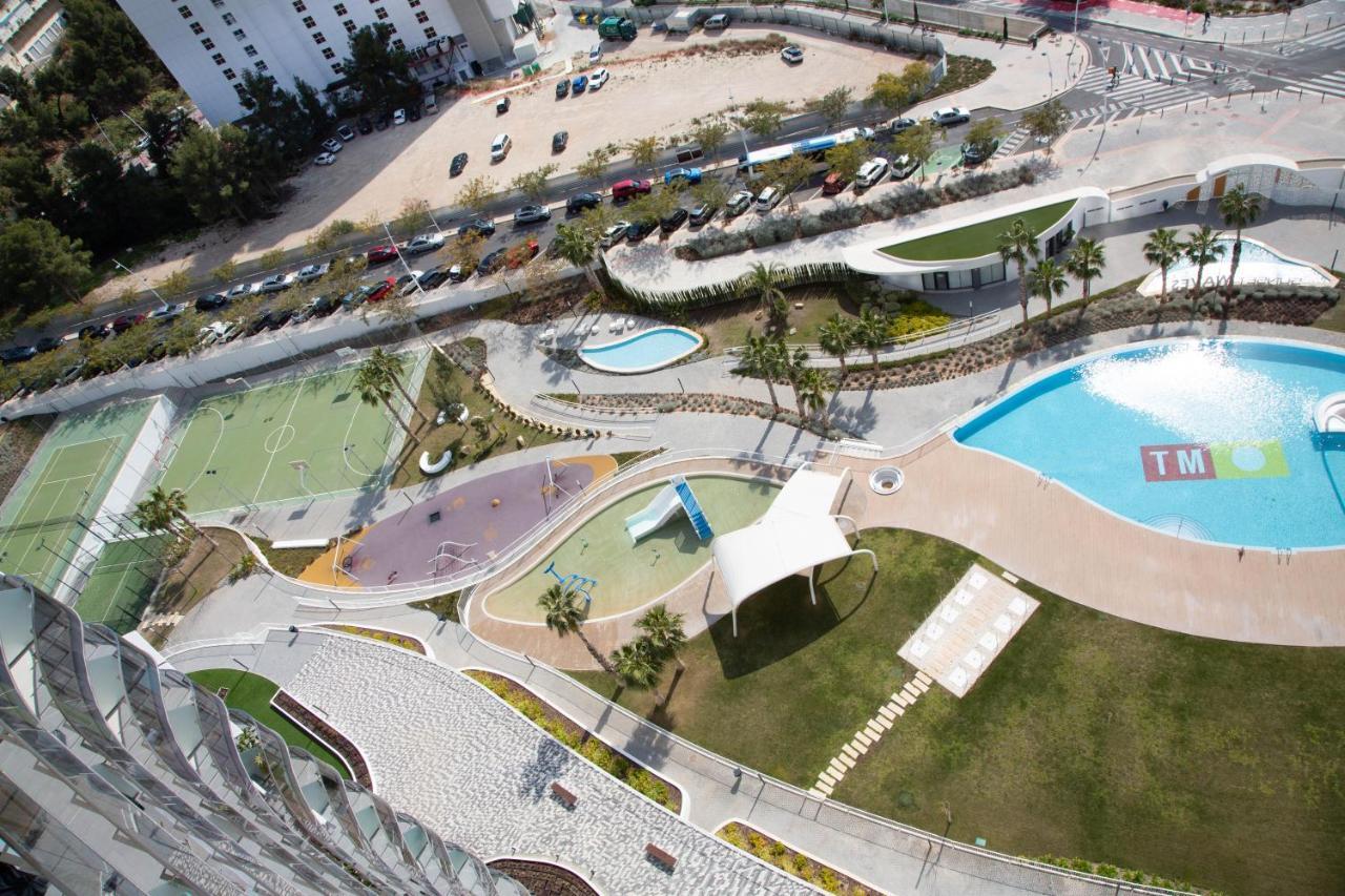 Apartamento Sunset Waves Benidorm Julieta Vistas Al Mar Premium 200 Mt2 Con Jacuzzi En Terraza Exterior foto